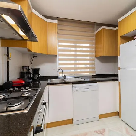 Convenient Flat With Balcony In Konyaalti Apartment Antalya