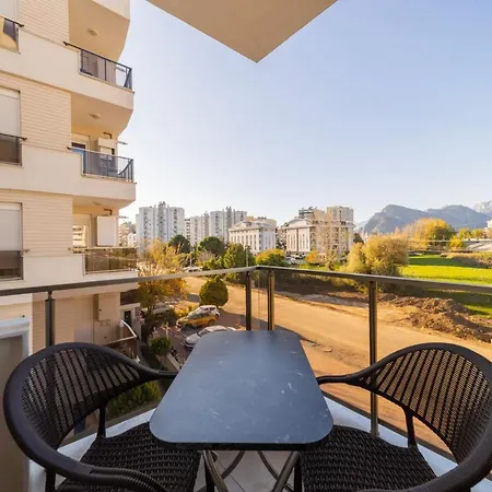 Convenient Flat With Balcony In Konyaalti * Antalya